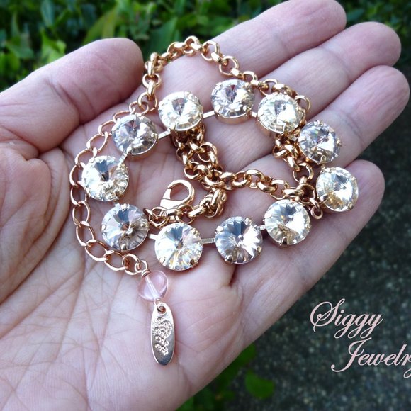 Swarovski Crystal Necklace Silk and Vintage Rose - Picture 6 of 7